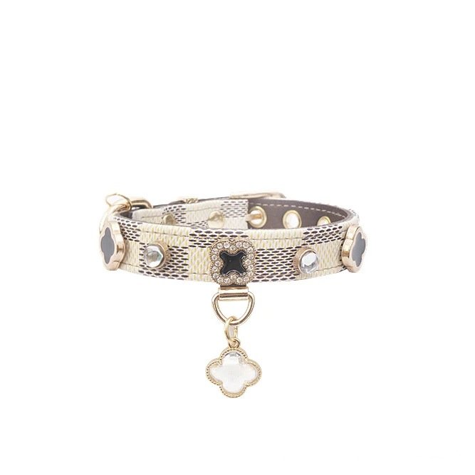 Lucky Clover Leather Pet Collar - Image 7