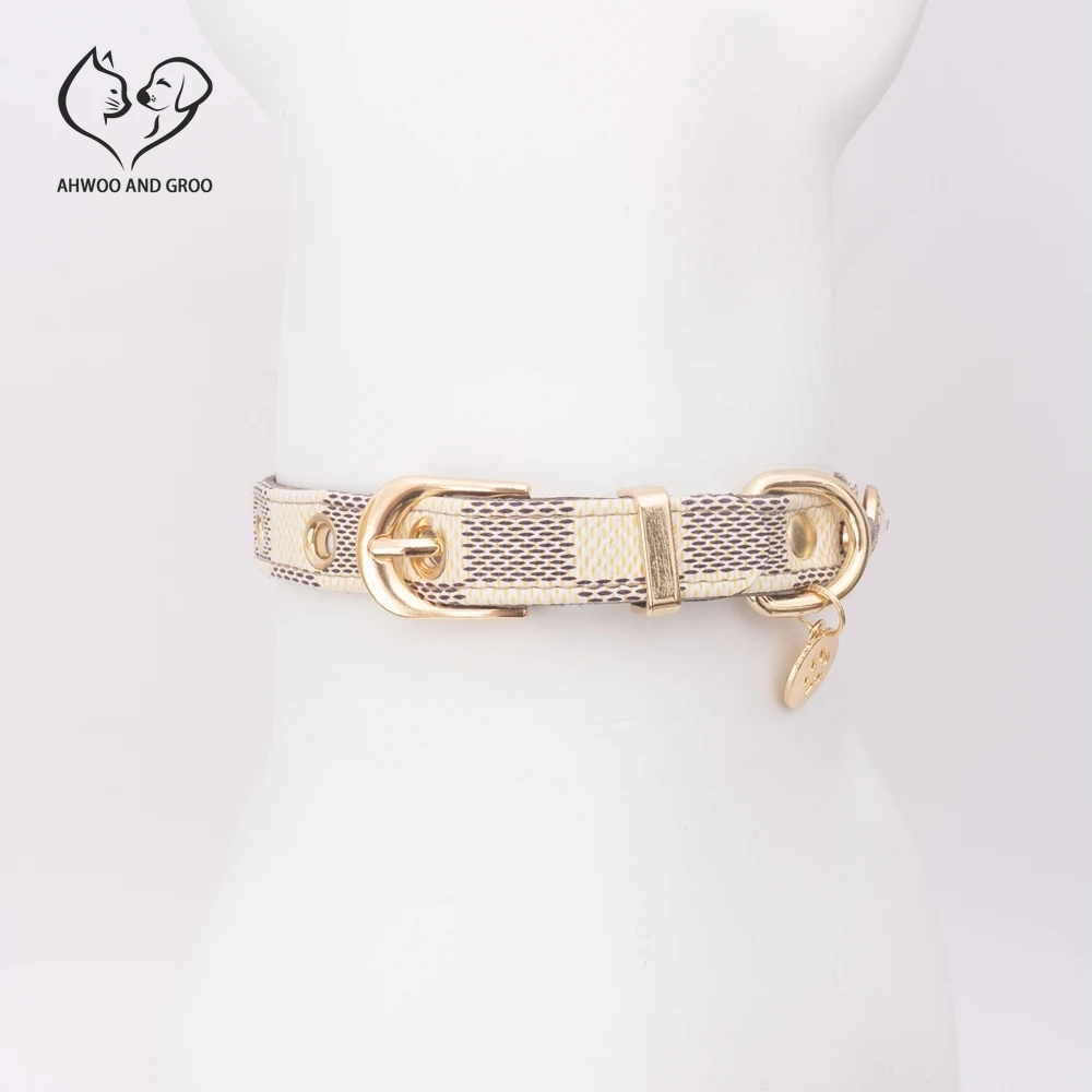Lucky Clover Leather Pet Collar - Image 6